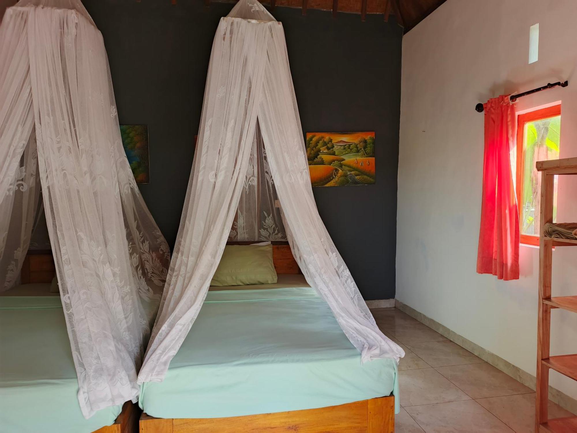 Friend House Stay & Surf Airsatang Exterior photo